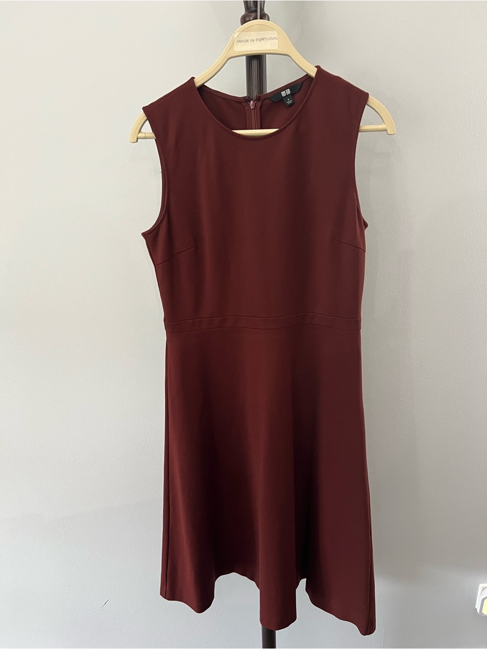 Uniqlo Sleeveless Asymmetrical Wine-Red Dress